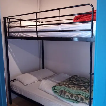 Le Bourdon Bleu A En Bassigny Apartman Celles-en-Bassigny