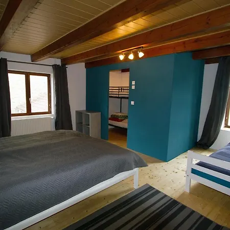Le Bourdon Bleu A En Bassigny Apartment
